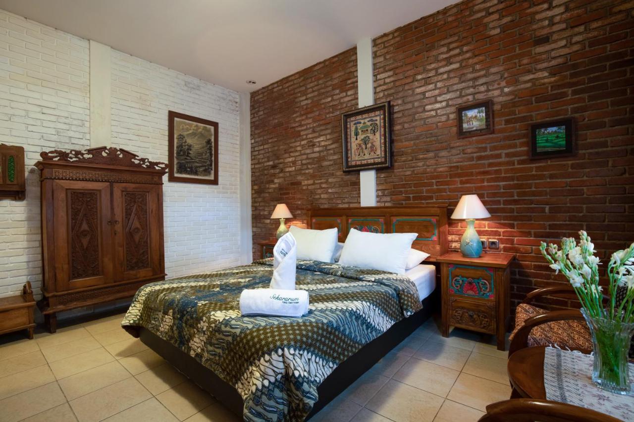 Sekararum Butik Syariah Guesthouse バンドゥン エクステリア 写真