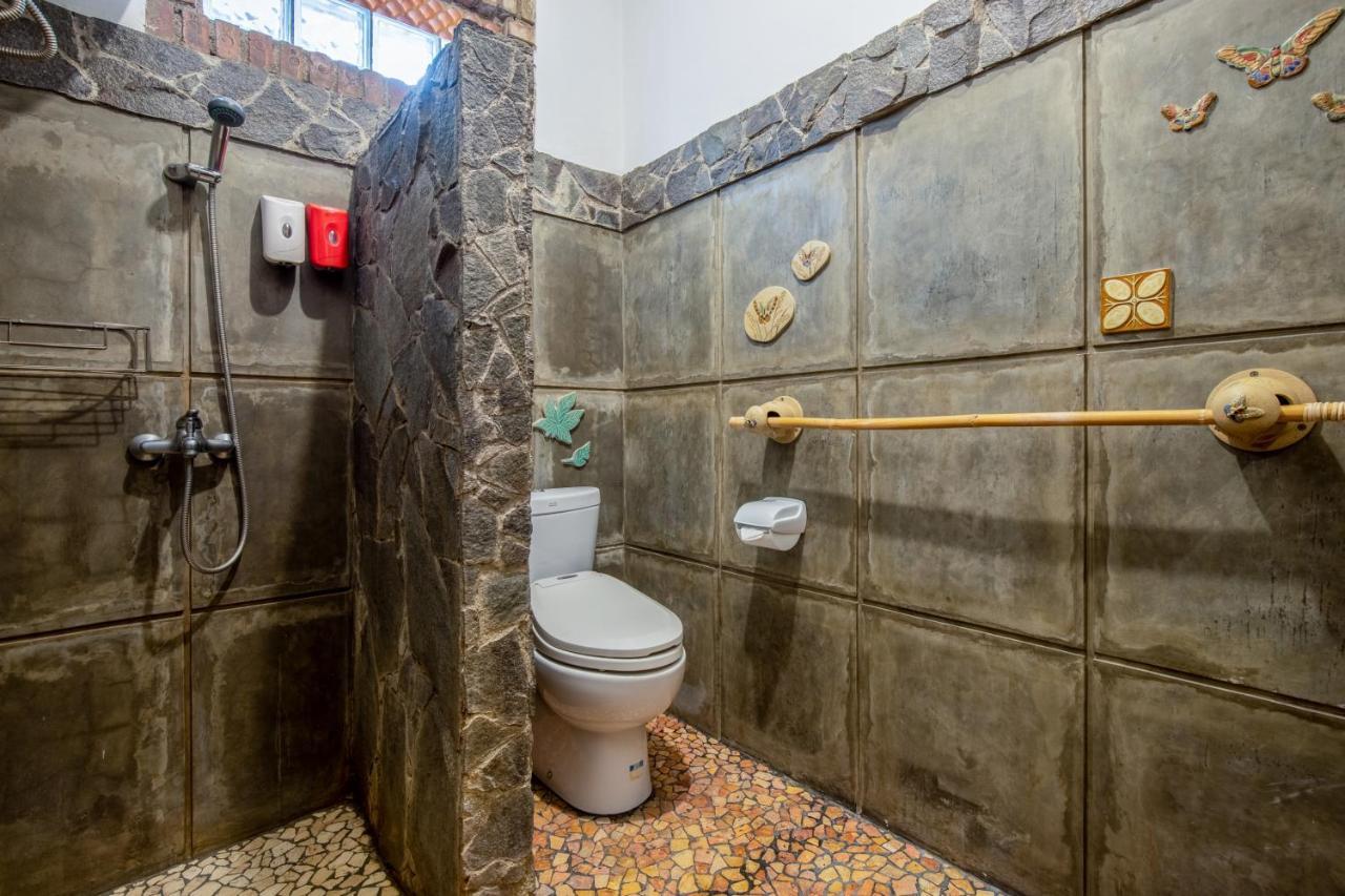 Sekararum Butik Syariah Guesthouse バンドゥン エクステリア 写真