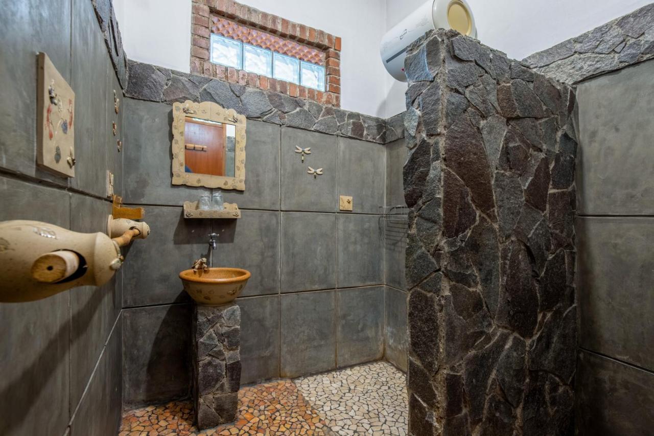 Sekararum Butik Syariah Guesthouse バンドゥン エクステリア 写真