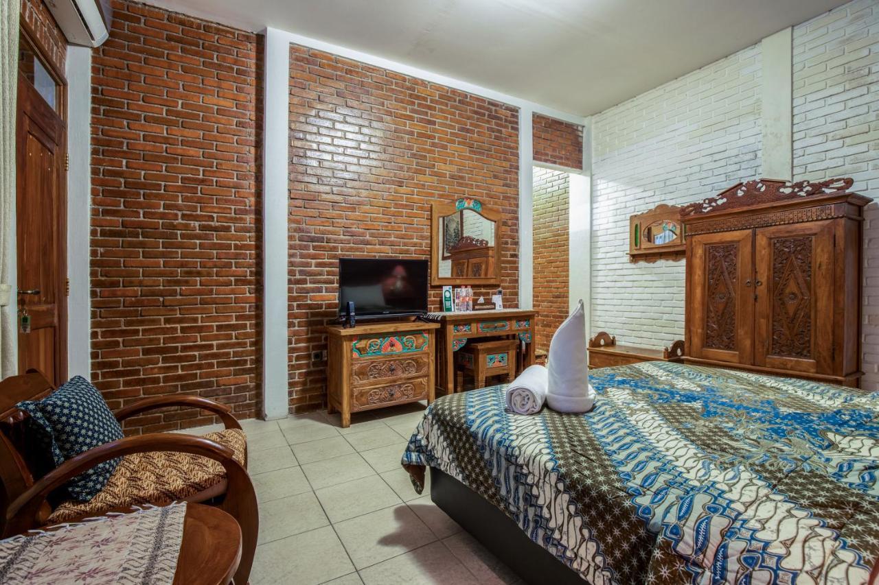 Sekararum Butik Syariah Guesthouse バンドゥン エクステリア 写真