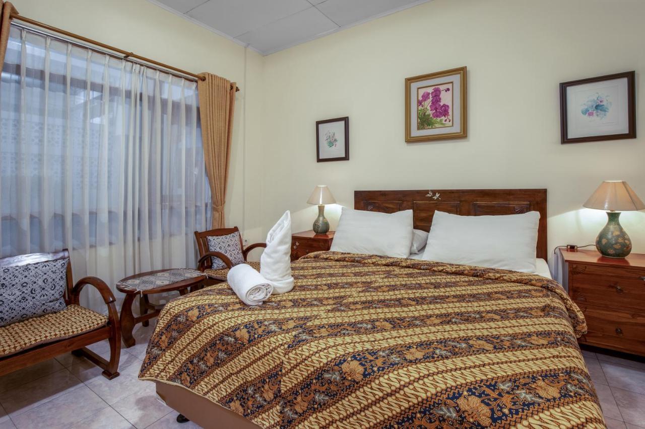 Sekararum Butik Syariah Guesthouse バンドゥン エクステリア 写真