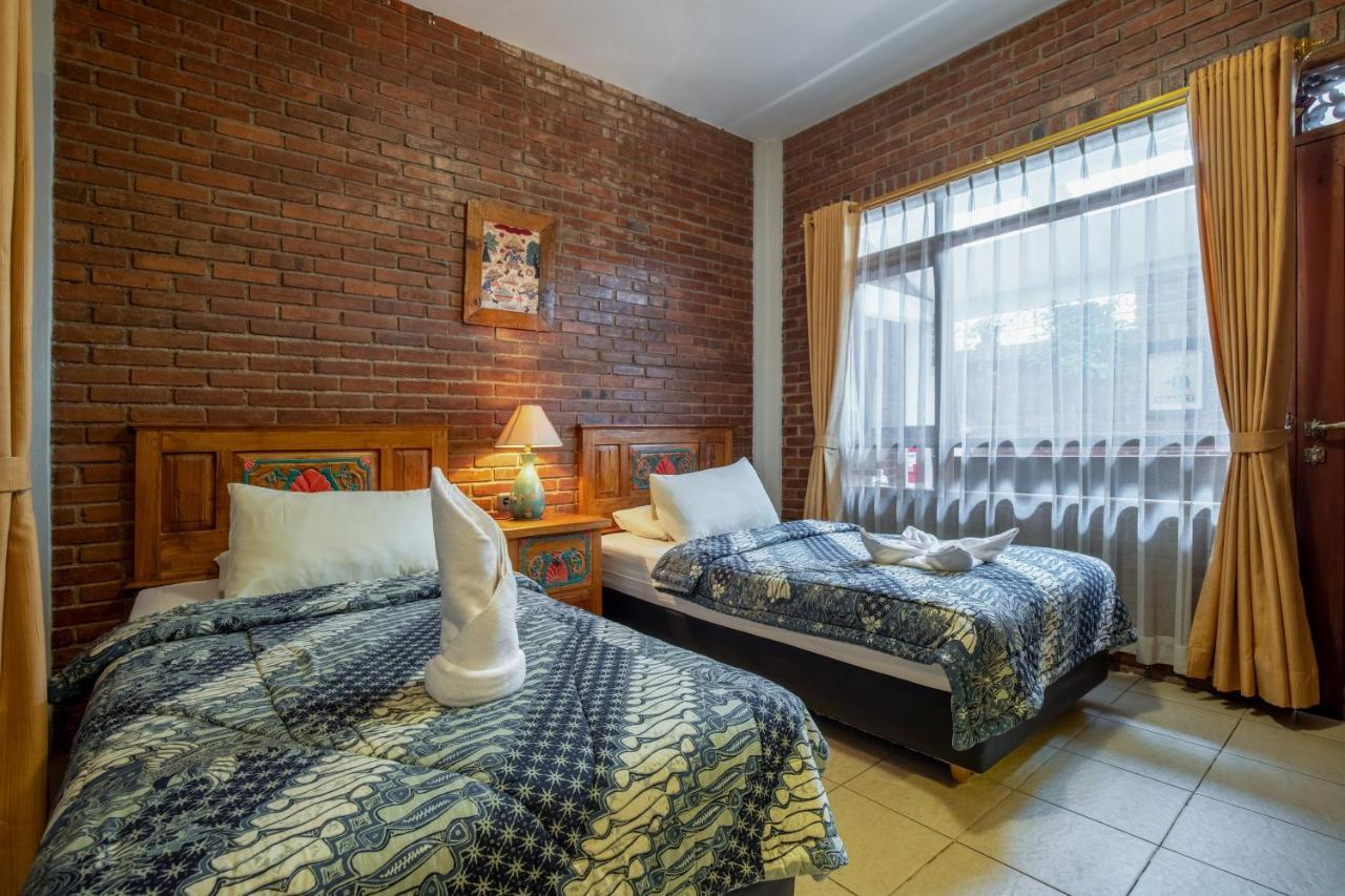 Sekararum Butik Syariah Guesthouse バンドゥン エクステリア 写真
